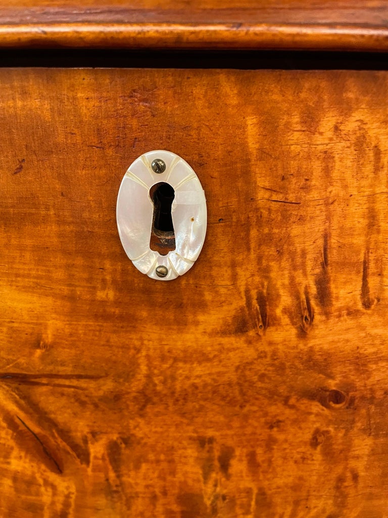 Biedermeier Chest of Drawers with Mother of Pearl Eschoens