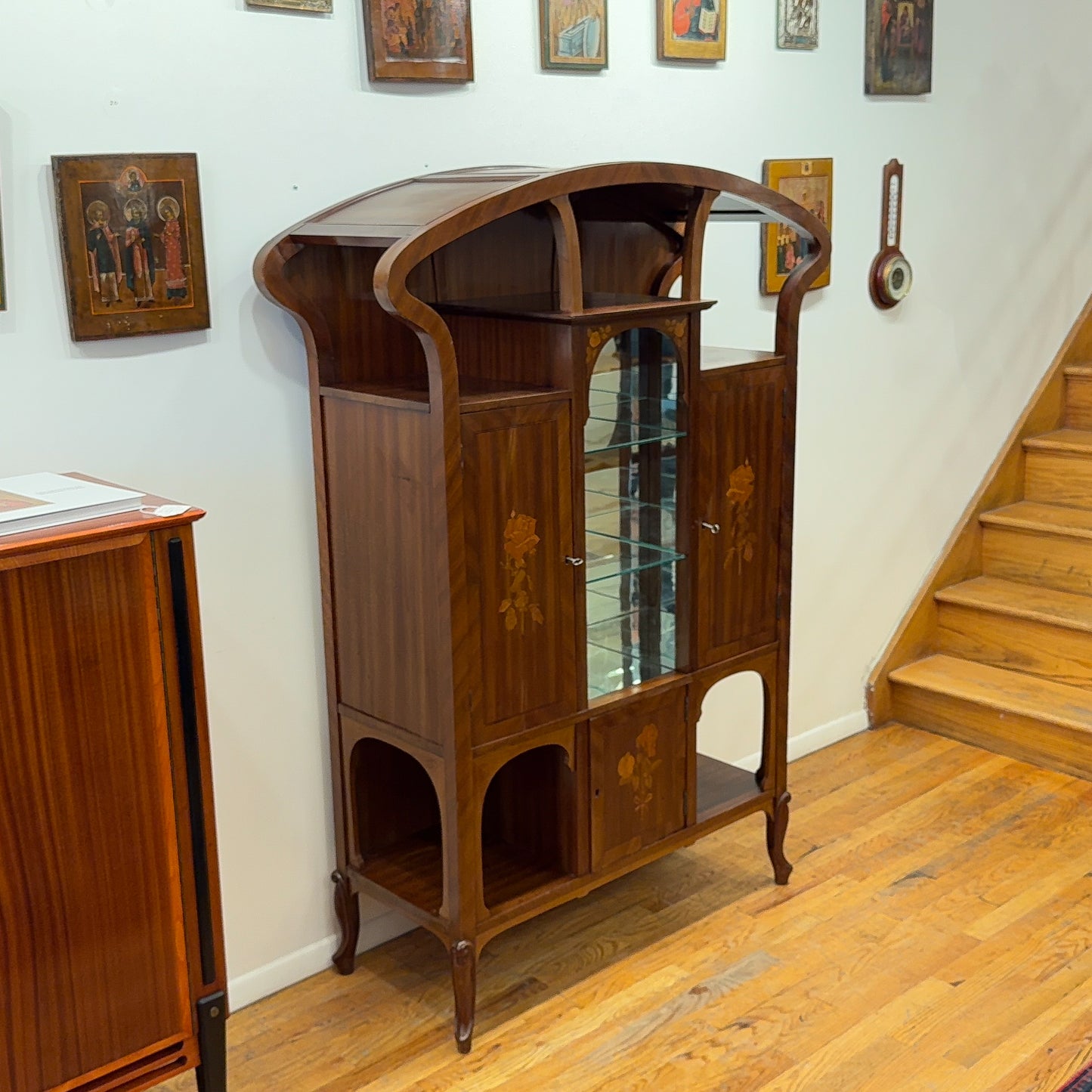 Art Nouveau Vitrine Cabinet