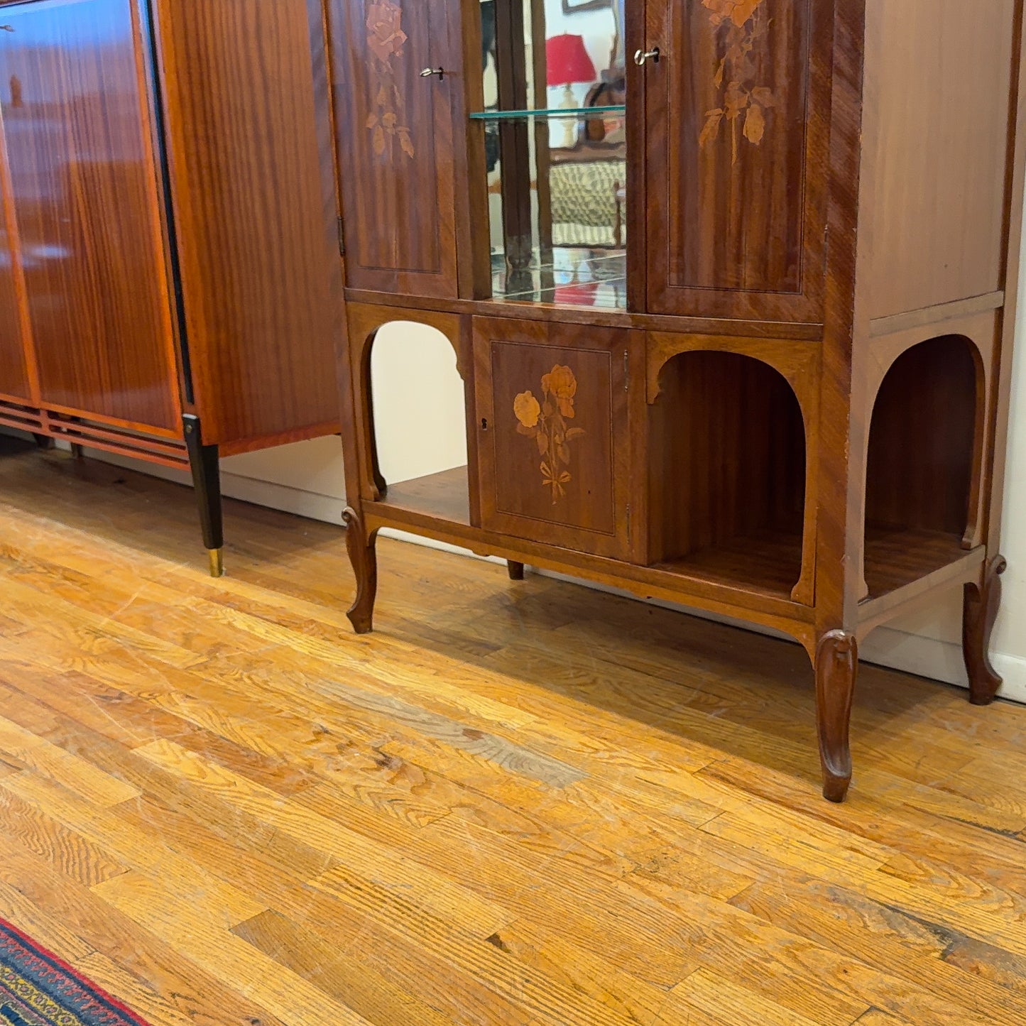 Art Nouveau Vitrine Cabinet